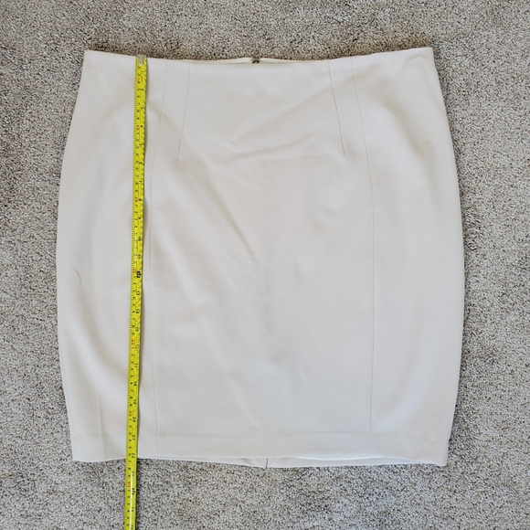 Express Editor Skirt Cream Size 16 - Picture 7 of 7